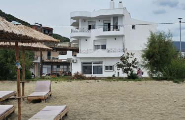 Beach Apartment B - Photo 24