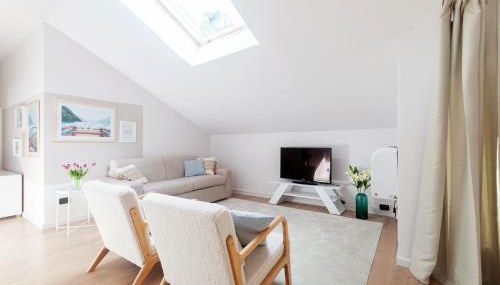 The Lake Suite Fiumelatte - Lake front apartment - Foto 4