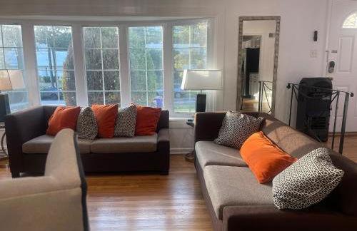 Entire 5 Bedrooms Home near DC and Metro - Foto 26