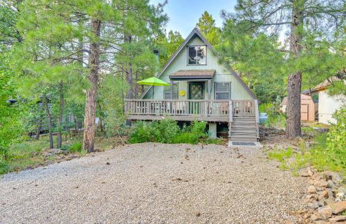 Deck and Grill A-Frame Cabin in Munds Park! - Foto 29