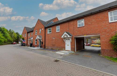 Modern 2-BR Home WiFi plus Parking - Photo 27