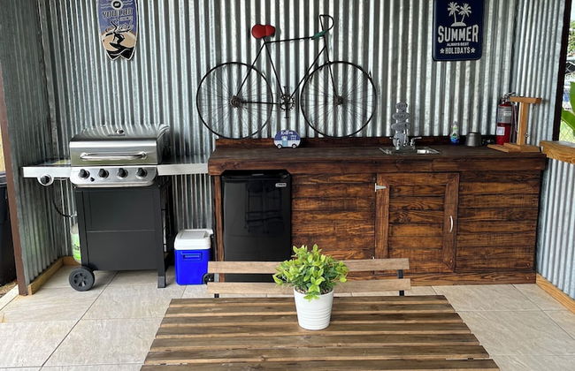 El Camper with private pool - Photo 37