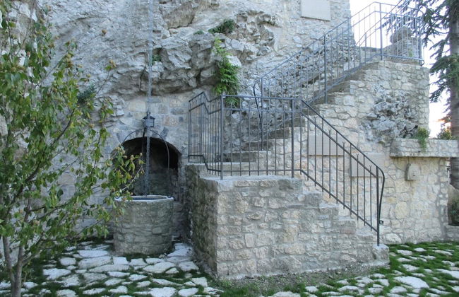 Apartment in Petrella Guidi With Garden Views - Photo 17