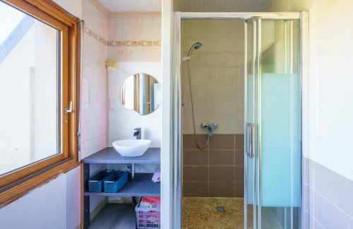 La Villa des Vagues - vue mer proche de la plage - Foto 8