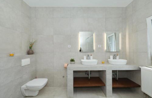 Villa Demare with Heated Pool, Free EVC Station - Foto 20