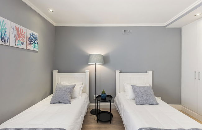 Beachfront, Private Pool, Pizza Oven, Pool Table, Fast Internet, Family Friendly - Photo 8