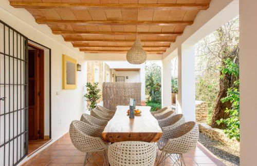 7 Bedroom Villa with Pool - 5mins walk to Cala Llonga Beach - Can Ramon - Foto 7