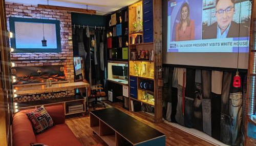 Unique Penthouse with Home Cinema, Panoramic Views & Eco-Chic Design - Foto 4