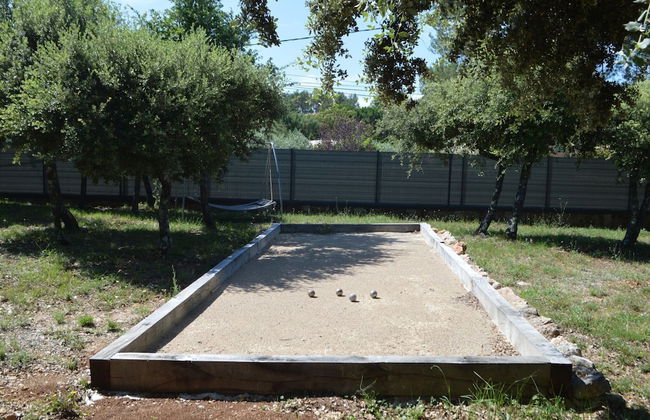 Modern Holiday Home With Private Pool and Garden - Foto 30