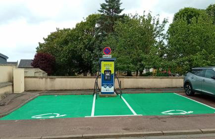 Embruns maison spacieuse rénovée 5 ch 3 sdb 2 WC belle terrasse aménagée barbecue à 250 m de la plage en plein centre d' Arromanches au coeur des plages du débarquement, proximité de Bayeux - Foto 58
