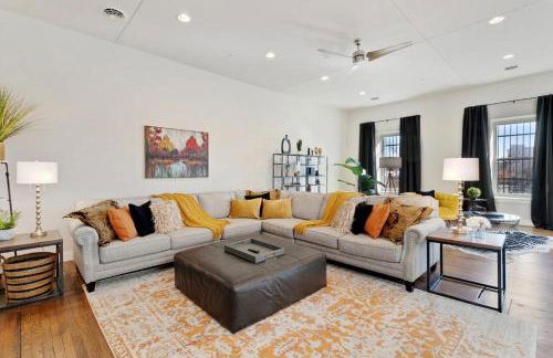 The Penthouse Loft in the Heart of Old Town! - Foto 13