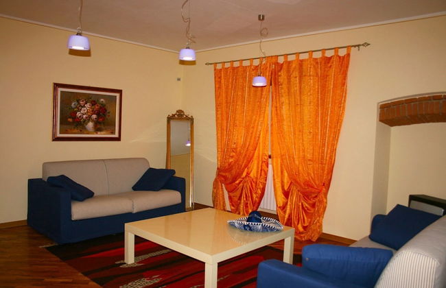 Wonderful private villa with private pool, A/C, WIFI, TV, pets allowed and parking, close to Are... - Photo 9