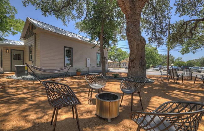 Historic Hideaway Stroll to Schlitterbahn - Foto 24