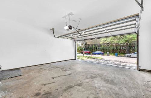 Highland Cottage - Central, Huge Yard HOT TUB - Foto 59