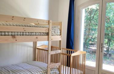 Family Home between Sea and Forest - Foto 13