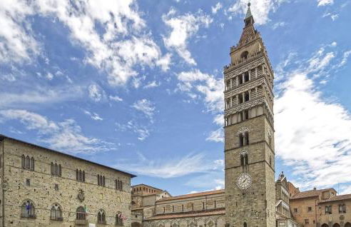 Awesome Home In Macchino With Kitchen - Foto 28