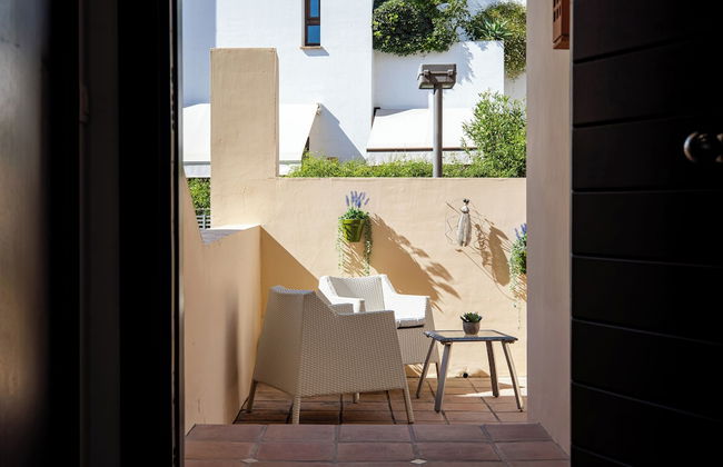 El Casar Townhouse Benahavis - Photo 10