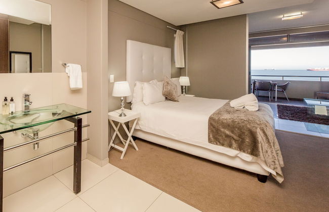 Infinity Self-Catering Apartments - Photo 5