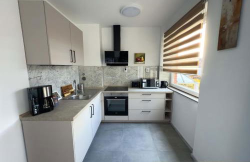 Ruhiges saniertes Apartment bei Hamburg Parkplatz Balkon WLAN - Foto 10