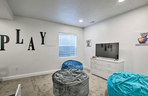 Modern Mountain Escape Near Slopes, Lakes and Trails - Foto 22