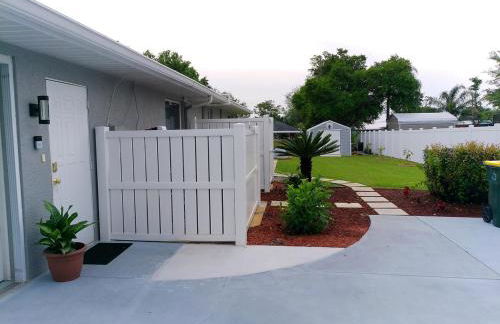 Villa Varona Resort, Heated Pool, Ping-Pong, Pool Table, Fire Pit and Pergola - Foto 43