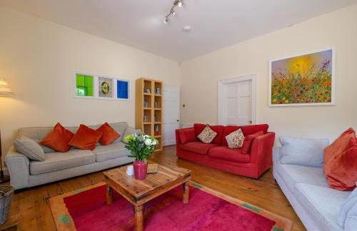 18th-Century Farmhouse with Countryside Views - Foto 16