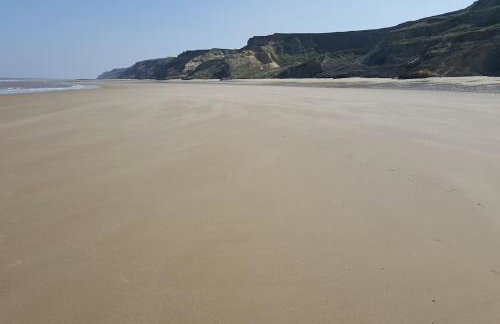 The Flat at Conway House - Photo 11