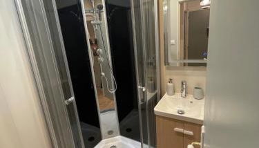 Marine 1 - Foto 5, towels, Shower