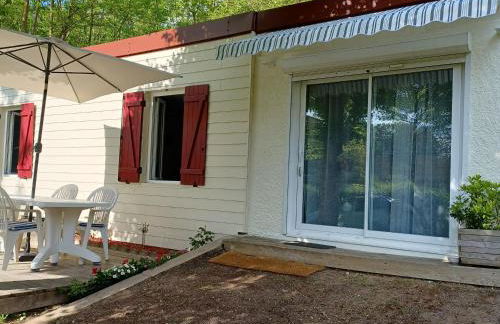 Maison en Berry avec jardin clos et terrasse - draps et ménage inclus - FR-1-591-408 - Foto 18