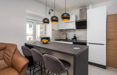 Gorgeous Apartment In Rijeka With Wifi - Foto 2