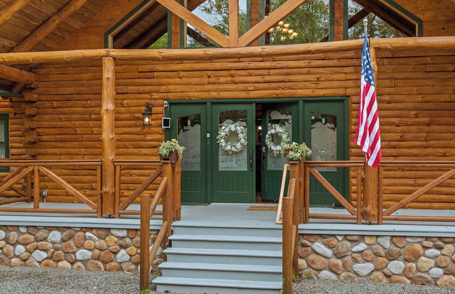 The Bigwood Cabin by Avantstay Hot Tub, Firepit, Pool Table, Private Yard - Photo 79