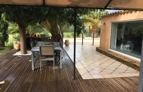 Le Jas des Oliviers 3 étoiles - Foto 27