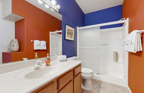 Bright 2nd floor Condo w mountain & valley views, shared pool hot tub gym - Foto 19