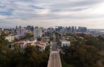 Bridgeview Retreat Near Balboa Park - Foto 40