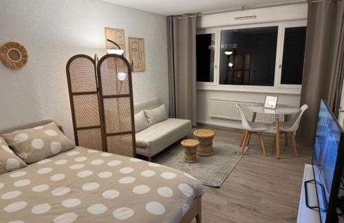 Studio Voltaire avec parking commun gratuit dans la copropriété - Foto 1