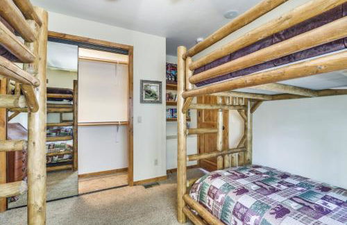 4 Mi to Snow Summit Cabin with Mtn Views and Decks - Foto 23