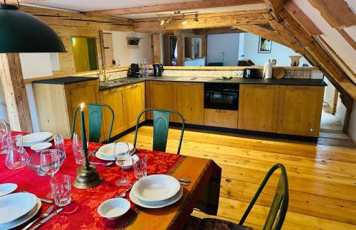 KURFÜRSTLICHES JÄGERHAUS - by "Schloss Gessenberg" - luxurious vacation home with mountain views, suitable for families and friends - Foto 48