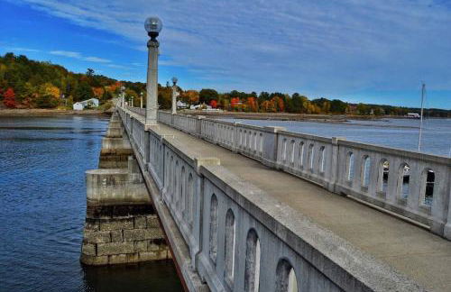 180 Degree Lakefront Views-Fire Pit-Swimming - Foto 49