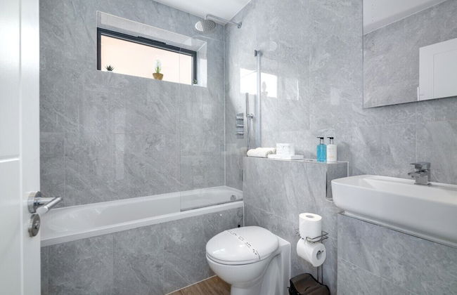 Elegant Spacious Luxury 2 bed Apartment Sleeps 6 - Foto 13