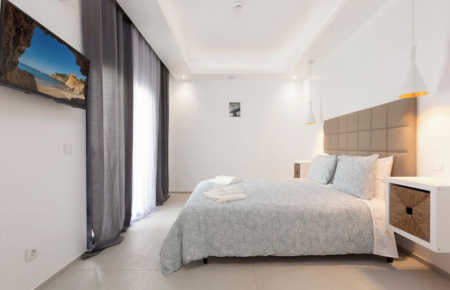 Correeira Luxury Residence T2 J - Albufeira, Pools, Wifi, Bbq, Beach - Photo 2