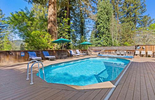 Lovely Tudor Home With Pool & Spa Near Russian River - Foto 15