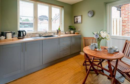 Cosy peaceful and modern ground floor apartment Pass the Keys - Foto 6