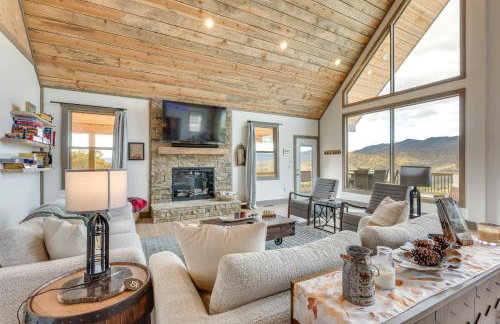 Blue Ridge Mountain-View Cabin with Hot Tub and Deck! - Foto 4