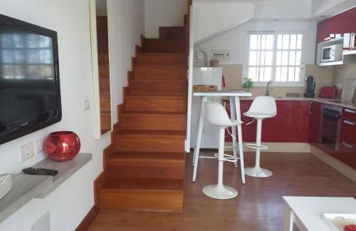 Apartment duplex -The Sunny Hut - swimming pool - Free Wifi & AC- Residence Las Marinas - Foto 15