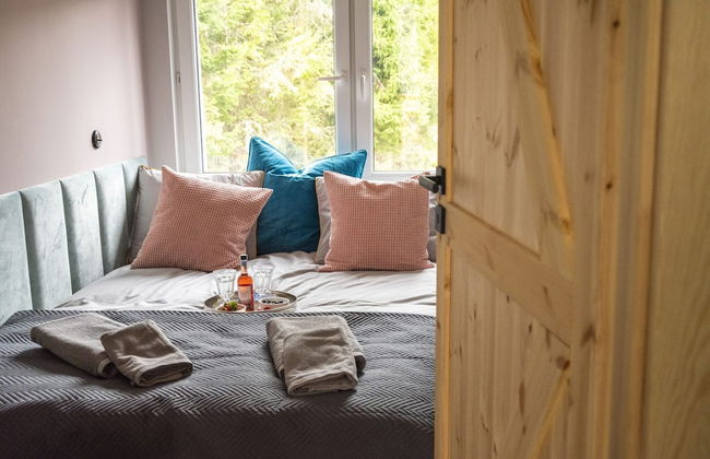 Holiday Home on the Lake Shore, Sauna, Jacuzzi - Photo 7