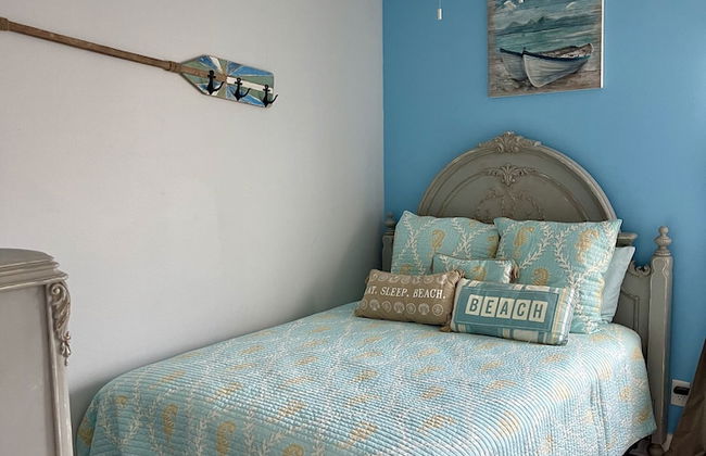 Tequila Sunrise 4 Bedroom Home by RedAwning - Photo 11