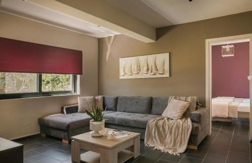 Queen Bee Residence - Photo 74