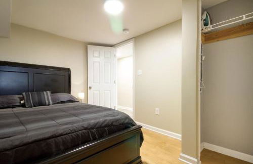 The Gray House by Gallaudet 4 BR 3 BA - Foto 24