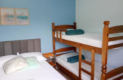 Casa Inteira - 3 Quartos - 11 Pessoas - Piscina infantil - 200m da praia - Foto 28