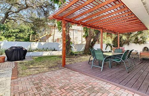 STEPS FROM THE BEACH, BEST LOCATION, 2 BDRM 2 BTH - Foto 26